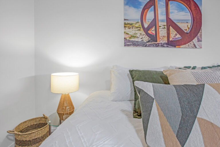 4 Almond Grove, Brighton (33)